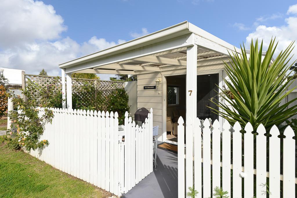 Wintergarden Beach Cabin Victor Harbor Eksteriør billede